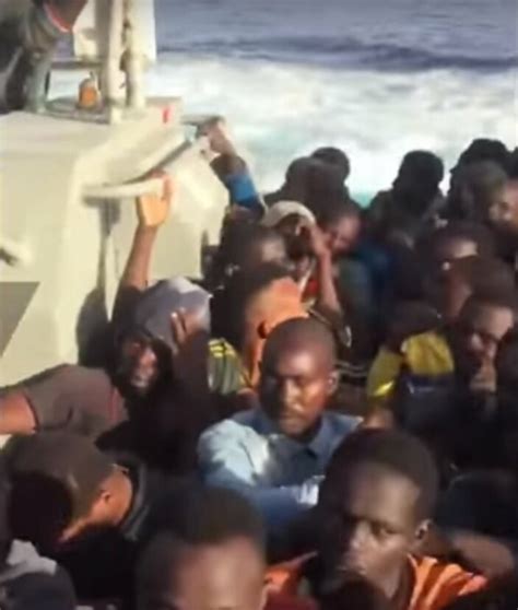 L­i­b­y­a­­d­a­ ­m­ü­l­t­e­c­i­l­e­r­i­n­ ­b­o­t­u­ ­y­a­k­ı­l­d­ı­